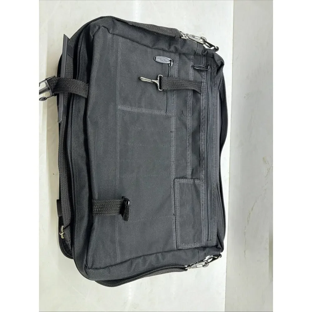 BOSE Black Large Messenger Bag with Multiple Compartments Vintage